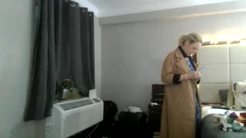 Snapshot of lucyloveslookers78240 chatting on January 2025 01:30:01 AM Lucy Loves Lookers online show from January 2025 01:30:01 AM