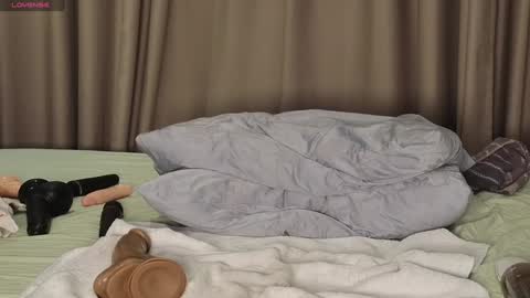 Snapshot of lucynuty chatting on March 2025 10:00:02 AM Love kinky Go here online show from March 2025 10:00:02 AM