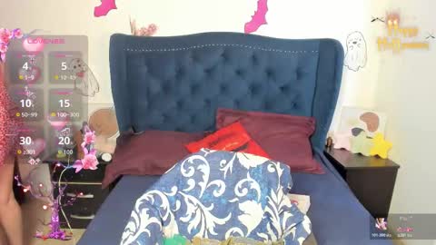 Snapshot of lucypetit chatting on October 2025 01:44:02 PM Lucy Petit online show from October 2025 01:44:02 PM