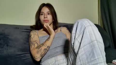 Snapshot of lucyrait chatting on October 2025 04:54:01 AM Lucy online show from October 2025 04:54:01 AM