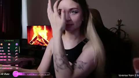 Snapshot of lucysbrain chatting on August 2026 12:04:02 PM Lucy online show from August 2026 12:04:02 PM
