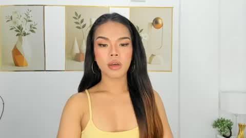 Snapshot of lucyvane chatting on July 2026 08:03:02 PM lucyvane online show from July 2026 08:03:02 PM