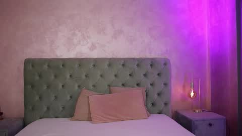 LucyWillow online show from February 2026 05:38:01 AM