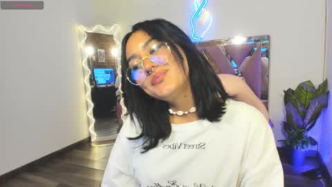 Snapshot of ludo_kitty_tay chatting on February 2025 03:15:01 AM ludo_kitty_tay online show from February 2025 03:15:01 AM