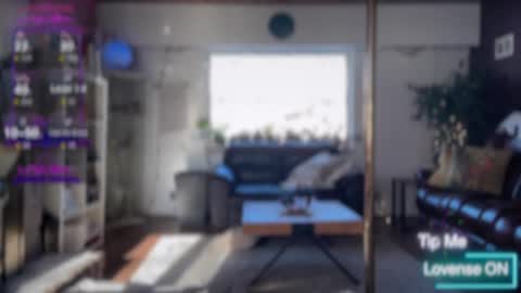 Snapshot of luebeam chatting on February 2025 08:50:02 PM Luubeam             INSTA luubeammm TWITTER lunaisreallycu1 online show from February 2025 08:50:02 PM