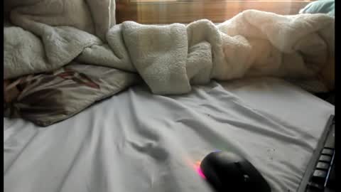 luffykun300 online show from October 2025 06:47:01 PM