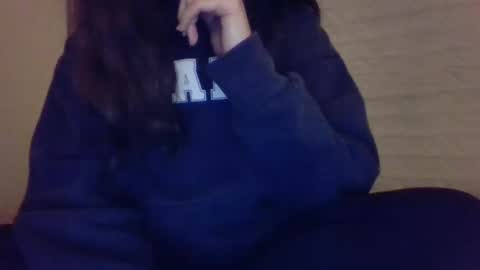 Lucie online show from November 2025 08:19:02 PM