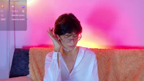 Snapshot of lui_x_dust chatting on March 2026 01:51:01 AM Lui online show from March 2026 01:51:01 AM