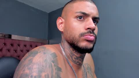 Luigi Vitale online show from December 2024 10:30:01 PM