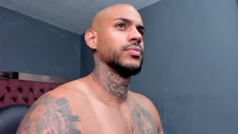 Luigi Vitale online show from January 2025 02:41:01 AM