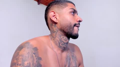 Luigi Vitale online show from September 2025 04:58:01 AM