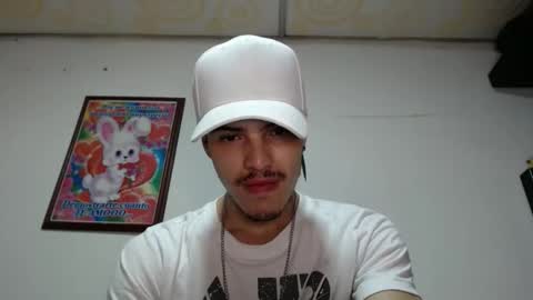 Snapshot of luis_as chatting on November 2025 10:54:02 PM Luis AS online show from November 2025 10:54:02 PM