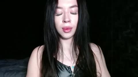 luisa lovedom online show from May 2026 11:56:01 PM