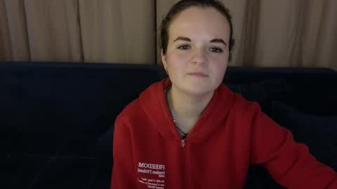 Snapshot of luisa_rosee chatting on February 2025 01:43:01 PM Luisa Rosee online show from February 2025 01:43:01 PM