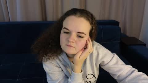 Snapshot of luisa_rosee chatting on February 2025 11:25:02 AM Luisa Rosee online show from February 2025 11:25:02 AM