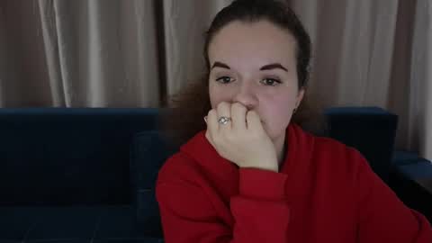 Snapshot of luisa_rosee chatting on February 2025 12:57:02 PM Luisa Rosee online show from February 2025 12:57:02 PM