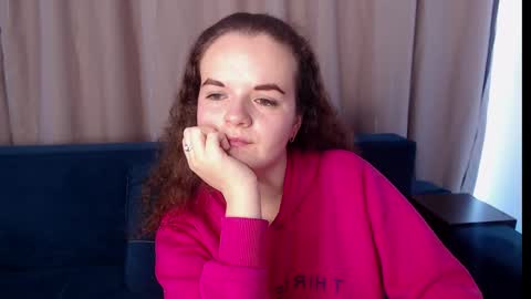 Snapshot of luisa_rosee chatting on February 2025 01:28:01 PM Luisa Rosee online show from February 2025 01:28:01 PM