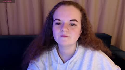 Snapshot of luisa_rosee chatting on February 2025 04:56:02 PM Luisa Rosee online show from February 2025 04:56:02 PM