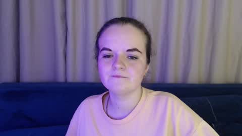 Snapshot of luisa_rosee chatting on March 2025 09:42:02 PM Luisa Rosee online show from March 2025 09:42:02 PM