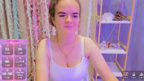 Snapshot of luisa_rosee chatting on October 2025 07:22:01 PM Luisa Rosee online show from October 2025 07:22:01 PM