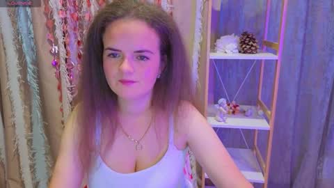 Snapshot of luisa_rosee chatting on October 2025 07:03:01 PM Luisa Rosee online show from October 2025 07:03:01 PM