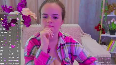 Snapshot of luisa_rosee chatting on May 2026 02:55:01 PM Luisa Rosee online show from May 2026 02:55:01 PM