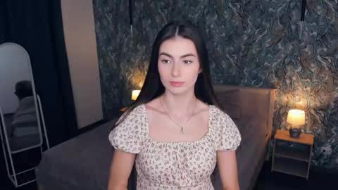 Luisa online show from October 2025 07:51:01 AM