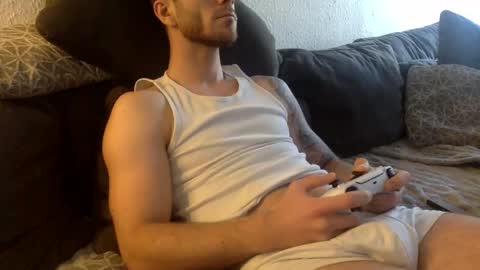 Snapshot of luisbadx chatting on December 2025 11:04:02 AM Luis Badx online show from December 2025 11:04:02 AM