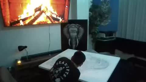 luisjg24hrs online show from April 2026 07:17:02 AM