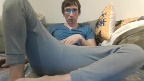 Luis online show from November 2025 11:14:01 PM