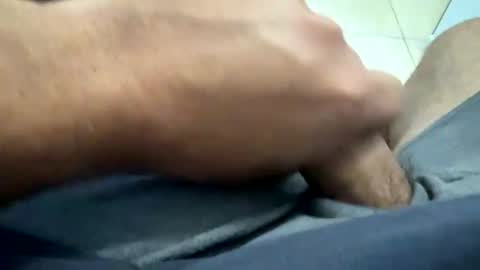 luiso29 online show from November 2025 11:43:02 AM