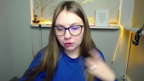 Snapshot of luizaheems_ chatting on December 2024 11:44:02 AM Luiza online show from December 2024 11:44:02 AM