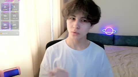 lukahayes online show from April 2026 01:28:01 PM