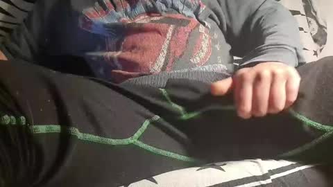 Snapshot of lukas_21cm chatting on April 2026 11:47:02 PM lukas_21cm online show from April 2026 11:47:02 PM