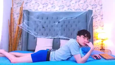 Snapshot of luke_carter chatting on October 2025 01:21:02 PM luke_carter online show from October 2025 01:21:02 PM