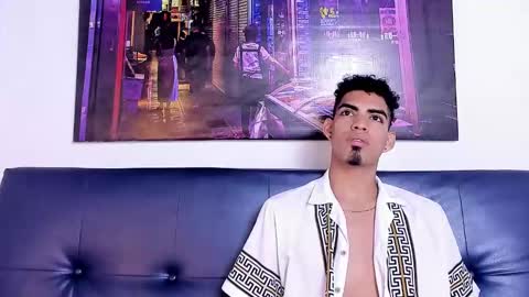 Snapshot of luke_evans01 chatting on January 2025 01:11:02 AM The Luke online show from January 2025 01:11:02 AM