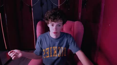 Snapshot of luke_sweet chatting on February 2026 02:46:02 PM Luke online show from February 2026 02:46:02 PM