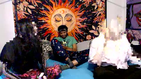 Snapshot of luke_to_lucy chatting on February 2025 04:58:01 PM Lucy online show from February 2025 04:58:01 PM