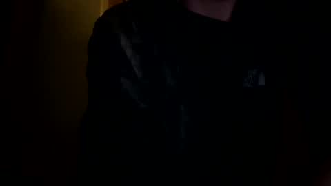 Snapshot of lukeeeeey96 chatting on January 2025 11:41:01 PM lukeeeeey96 online show from January 2025 11:41:01 PM