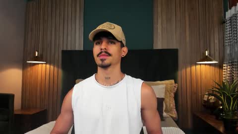 Luke Taylor online show from November 2025 11:21:01 AM