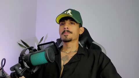 Luke Taylor online show from February 2026 12:27:01 PM