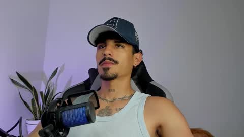 Luke Taylor online show from March 2026 03:29:02 PM