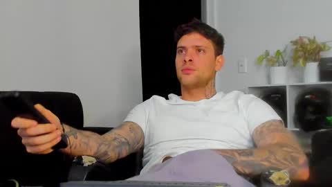 Luke online show from November 2025 05:29:02 AM