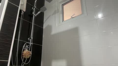 MR. Luke Gunn online show from March 2026 01:07:02 AM