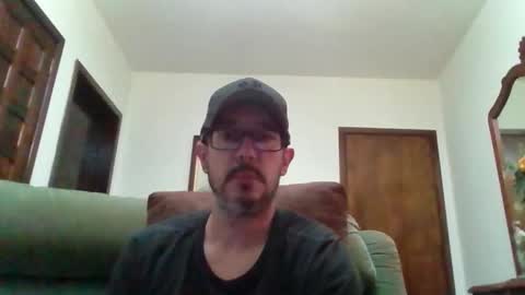 Snapshot of lukz88bigcock chatting on September 2025 11:16:01 PM Luke online show from September 2025 11:16:01 PM