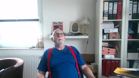 Snapshot of luley58 chatting on January 2025 10:49:01 AM luley58 online show from January 2025 10:49:01 AM