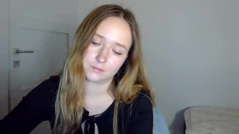 Lulu Baby18 online show from February 2026 08:49:02 PM