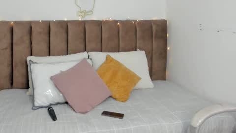 Snapshot of lulu_girl23 chatting on February 2026 02:59:02 AM Lulu online show from February 2026 02:59:02 AM