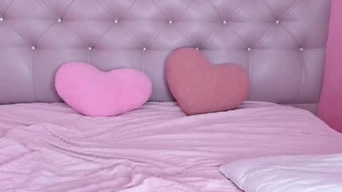 Snapshot of lulu_wolfie chatting on March 2025 05:02:01 AM Lulu online show from March 2025 05:02:01 AM