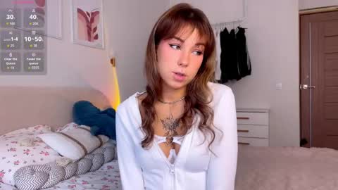 lulu berry online show from May 2026 02:19:02 AM